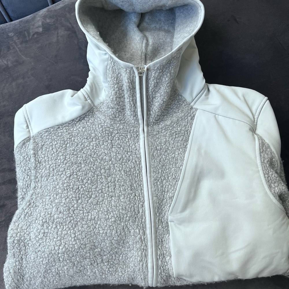 Men's Lululemon Wool Blend Hooded Zip Up Fuzzy Jacket Gray